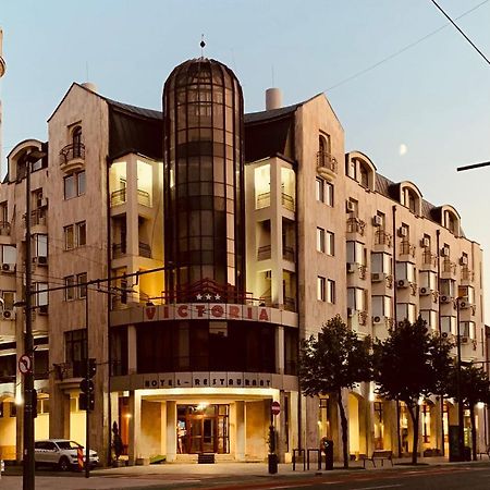 Hotel Victoria คลูจ-นาโปกา ภายนอก รูปภาพ