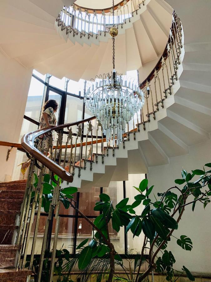 Hotel Victoria คลูจ-นาโปกา ภายนอก รูปภาพ